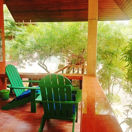 Seaboard Bungalow Хаад Яо Экстерьер фото